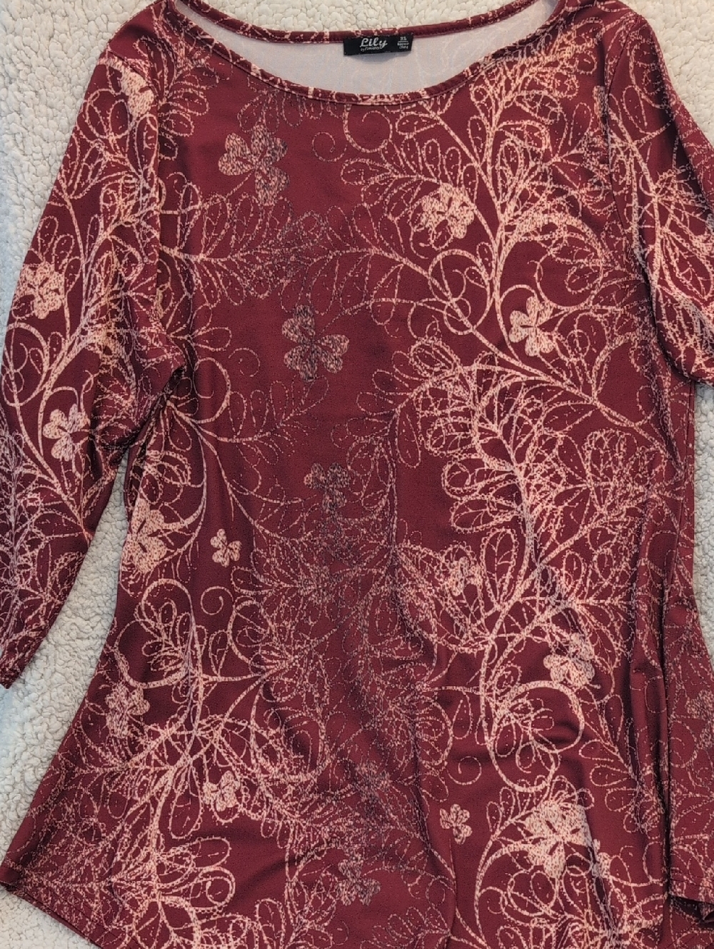 Lily Burgundy Metallic Floral 3/4 Sleeve Top